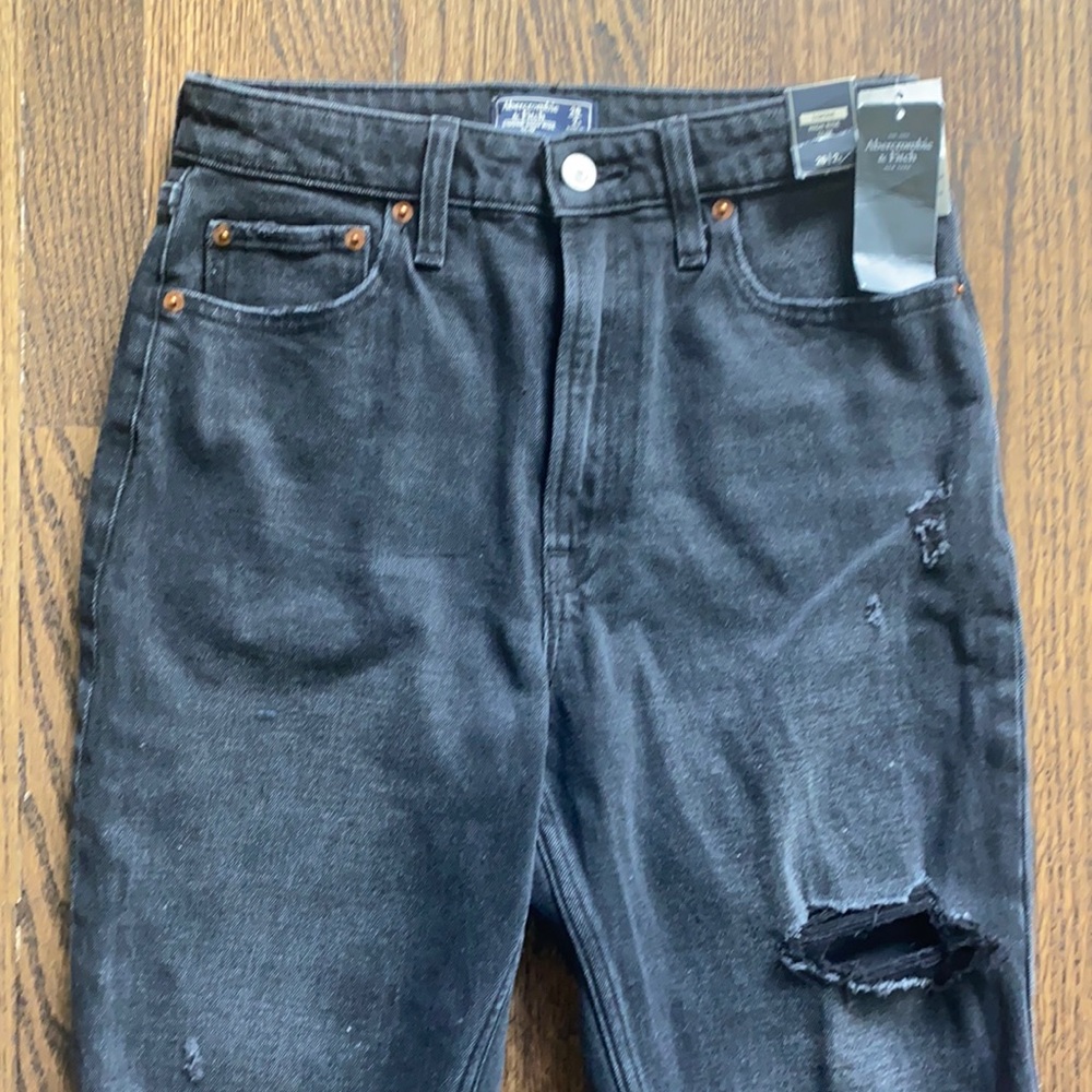 Abercrombie & Finch // Simone High Rise Slim Jeans